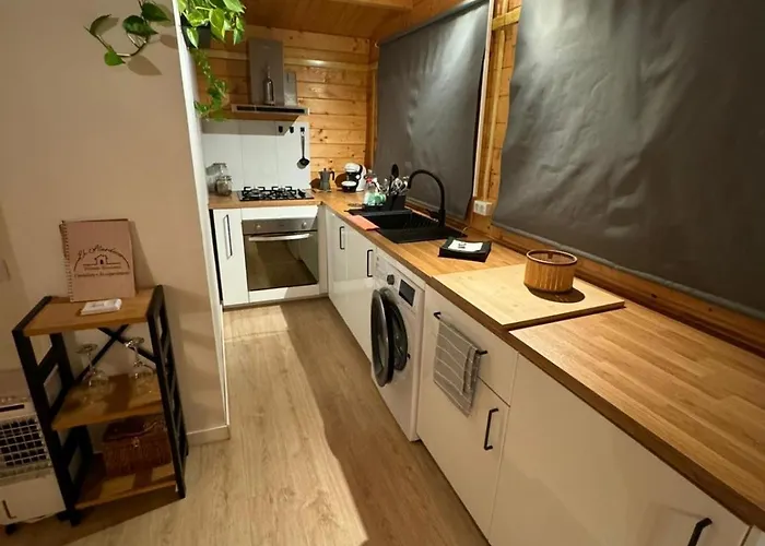 Peaceful Getaway With Pool & Bbq Area La Esperanza