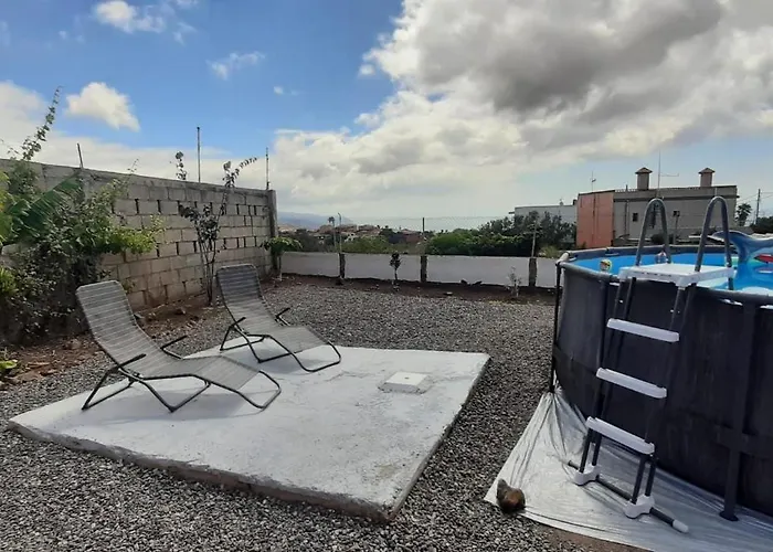 別荘 Peaceful Getaway With Pool & Bbq Area La Esperanza